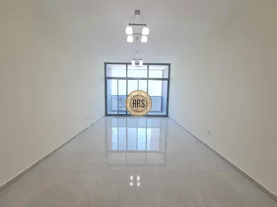 Close To Metro Station 2Bhk Plus Maids Room Like A Brand New Building
