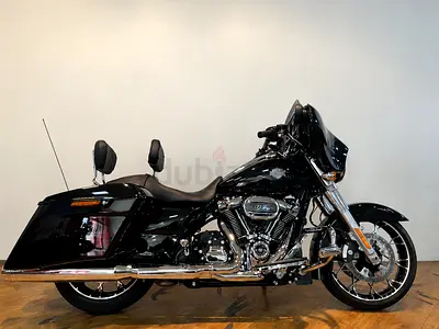 HARLEY-DAVIDSON STREET GLIDE, GCC SPEC