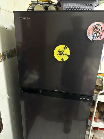 Toshiba black inverter fridge - good working condition