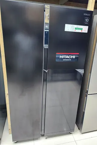 Hitachi Refrigerator-Side by side Brand new