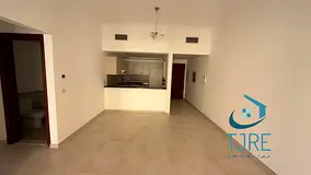 Spacious Unfurnished 1 Bedroom | European | Canal & City Views | Balcony Access