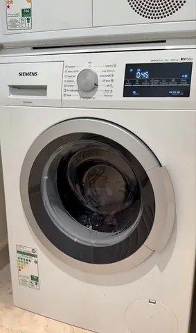 Siemens 9 kg washer and saperete dryer set IQ500 series