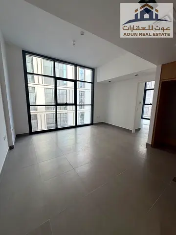🏡 للبيع - غرفه وصاله - شقة مميزة في مشروع الممشى – الشارقة