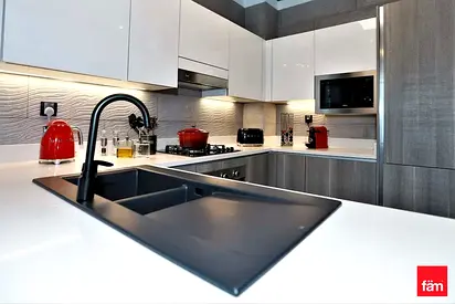 Vacant | Pool View | Higher Floor | Fitted Kitchen