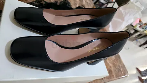 Emporio Armani black leather square-toe pumps heel, size 38 (EU)