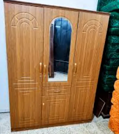Cupboard 3door