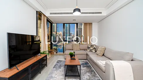 Upgraded Unit | Lake View | Vacant End of Nov