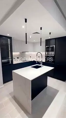 Fully Upgraded l Vacant l Unfurnished