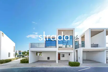 Prime location | single row | Green belt