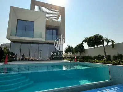 Waterfront Family Villa in Ajmal Makan City
