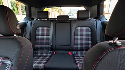 2016 Volkswagen GOLF GTI — фото 6