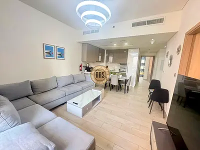 Spacious luxurious furnished ultra modern with free amenities