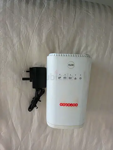 4G WiFi Router / Home Gateway with Adapter - Good Working Condition