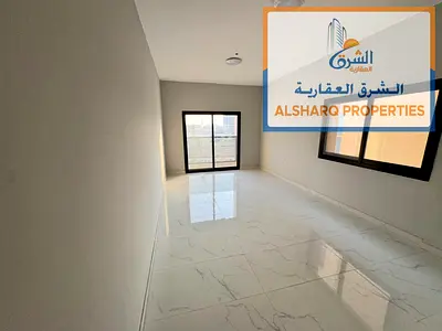 استديو أول ساكن_مطبخ منفصل تماماً_بلكونة باطلاله مفتوحه_تكييف مركزي