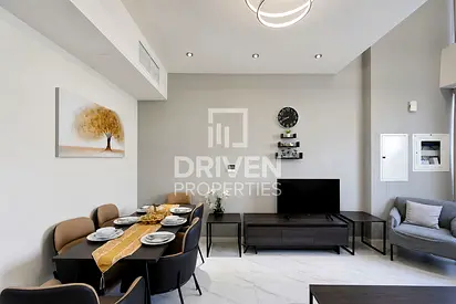 Direct Parking | Close to Amenities | Furnished