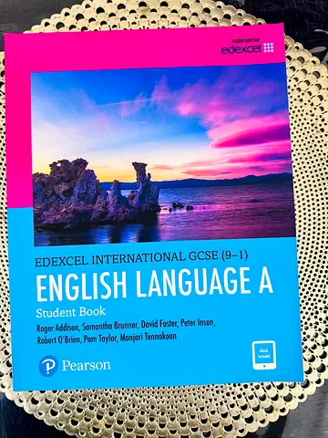 Edexcel International GCSE (9–1) English Language A Student Book - Pearson