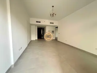 Spacious 2bhk for rent only 100k with all facilities near metro