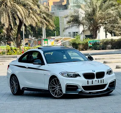 2015 BMW M235i GCC SPECS FULL SERVICE HISTORY