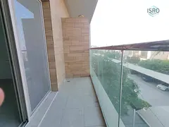 Ready||1bedroom||balcony|| 2 washroom||Sami close kitchen||