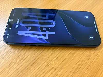 iPhone 17 pro max in good condition, 256GB
