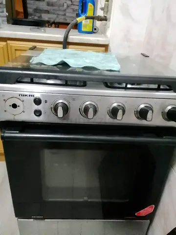 4-burner gas cooker with oven - used, working condition