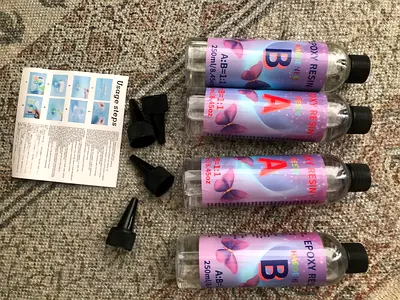 For arts and crafts Epoxy Resin A+B Starter Kit (4 x 250ml bottles) with Nozzles