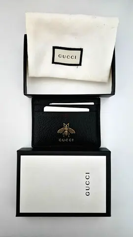 Pre-loved Gucci black leather card holder with bee logo - like new (Authentic)