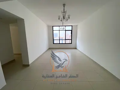 Two-bedroom apartment with a living room, excellent size and prime location, with one month free an