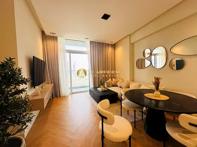 Fully Upgraded | Prime Location | Park View