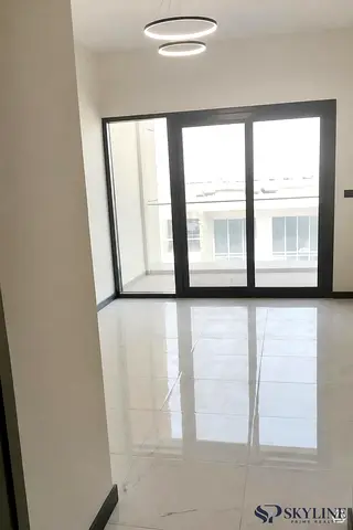 Investor Deal l Bright & Spacious | Vacant