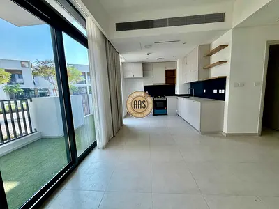 Ready to movein ||Multiple Options ||Near All Facilities