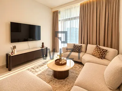 Fully Furnished | Spacious Layout | Mid Floor | Elvira 2