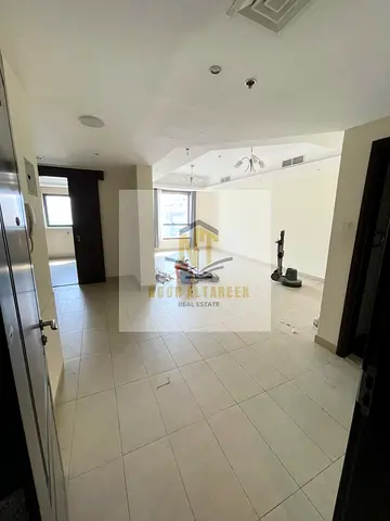 free ac and parking Spacious 2-Bedroom Apartment with Free Gym and Pool