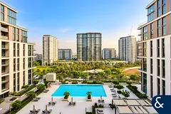 3 Beds | Park View | Building Specialist