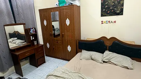3-piece bedroom set: king bed, 3 door wardrobe, and dressing table. side table.