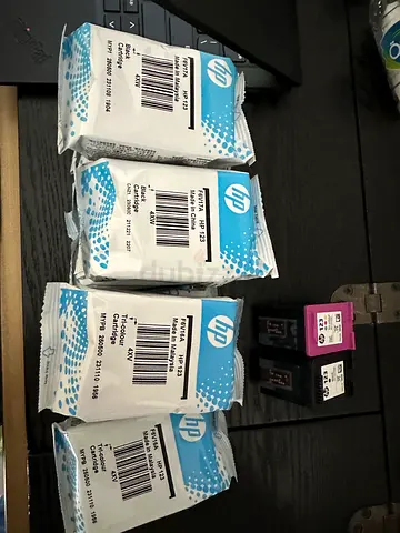 HP cartridge black and white and color 123