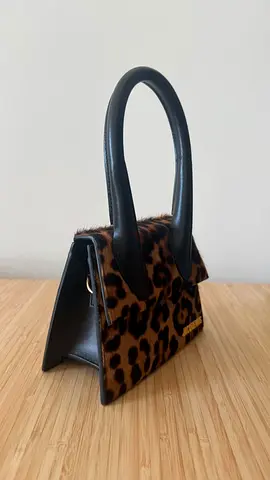 Jacquemus bag
Le Chiquito made from leopard-print calf hair, it’s held by a curved leather handle