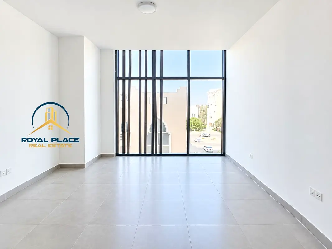 Fully Maintained | Spacious | Unfurnished