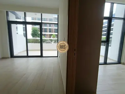 Luxurious and spacious 1BHK apartment with fully fitted kitchen only 70k ready to move