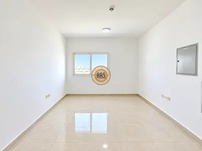 In prime location huge 1bhk with balcony Wardrobes