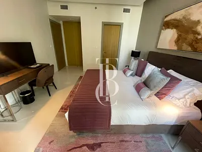High floor | Pool View | Vacant