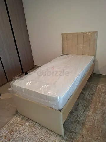 Single Fabric Wood Bed Frame With Spring Mattress