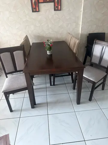 6 Seater dinning table set for sale