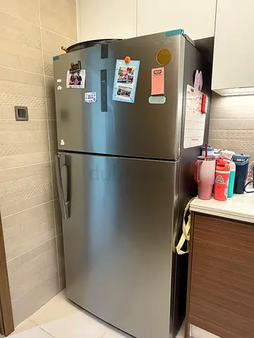 Samsung 2-Door Refrigerator - Good Condition, Spacious Top Freezer