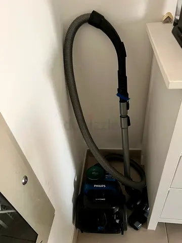 Philips Canister Vacuum Cleaner - Good Working Condition
