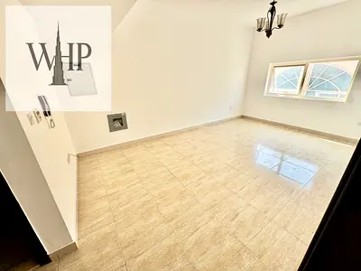 It’s stunning! 1bhk with 2 washroom ,prime location & parking free