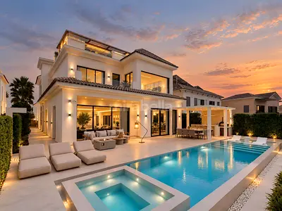 Bespoke Mansion | Sky Lounge | Golf View