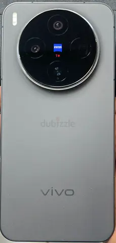 Vivo smartphone with circular Zeiss camera module - good used condition