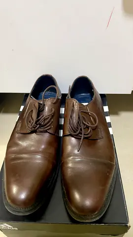 Brown leather men's dress shoes, size approx EU 42 (pre-owned)