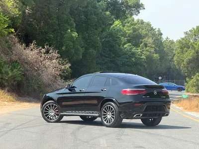 Mercedes benz GLC300 COUPE 4MATIC AMG 2021
